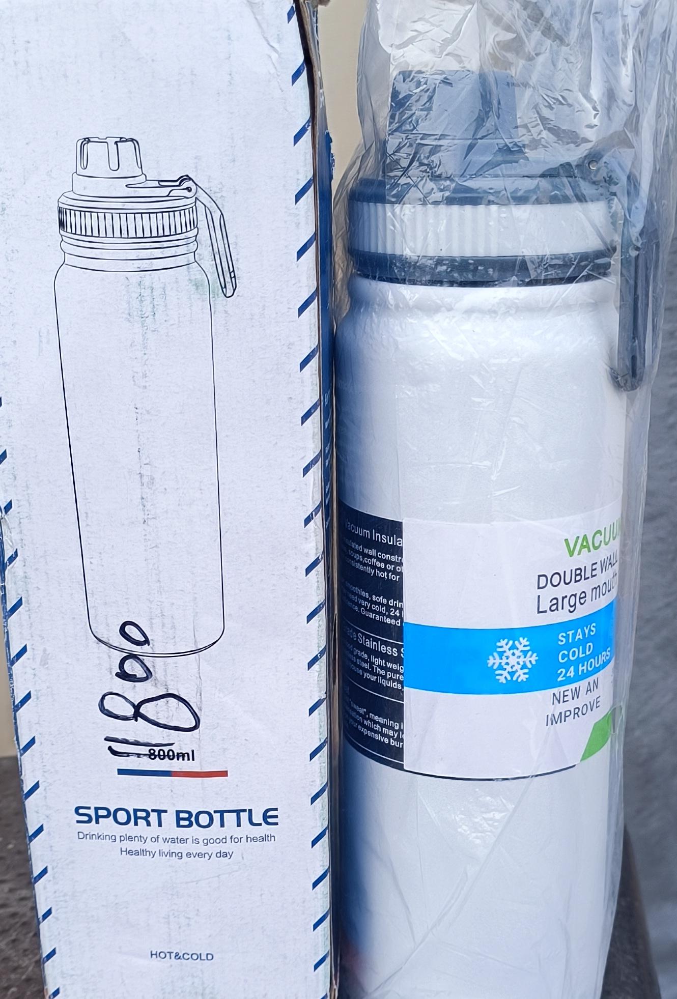 Double Wall Vacuum Insulated Stainless Steel Sport Bottle