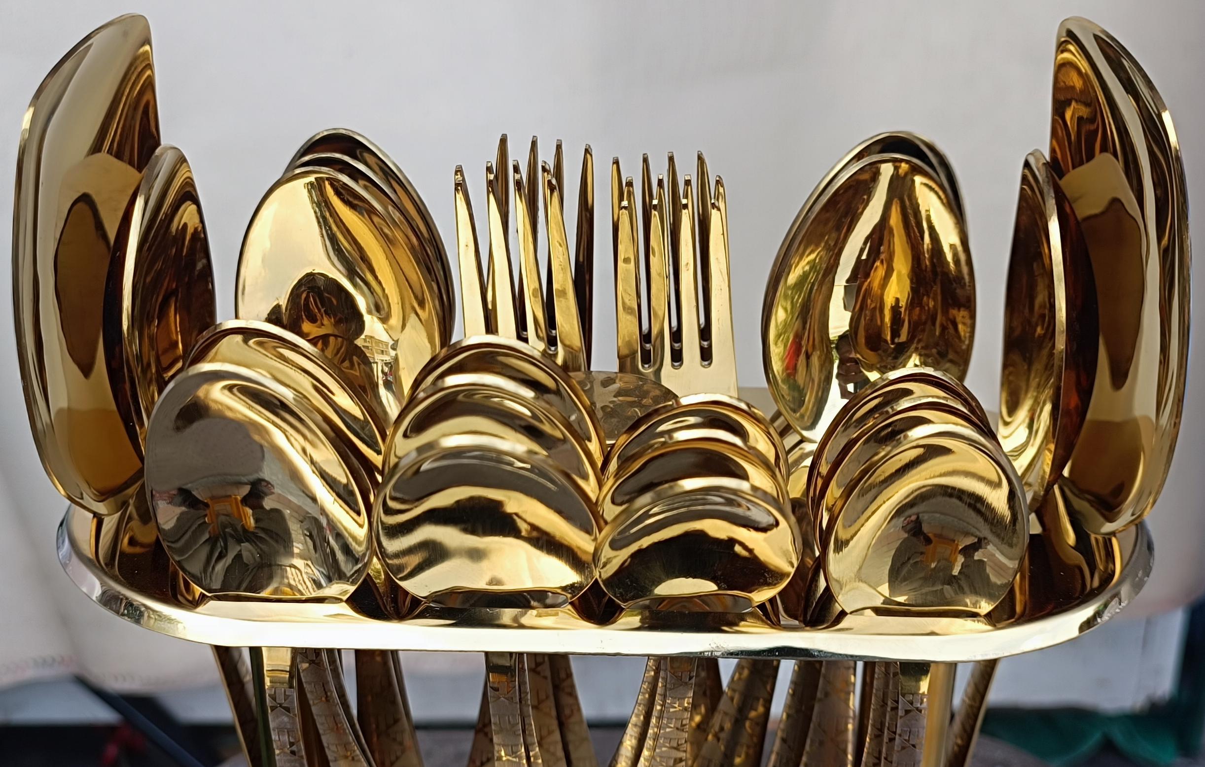 Luxury Gold Stainless Steel Cutlery Set with Tabletop Gold Stand - Luxury Ware