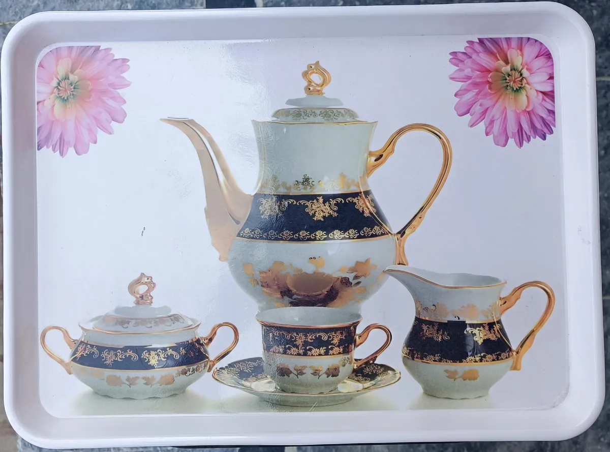 Royal Gold Vintage Tea Set Motif Melamine Serving Tray
